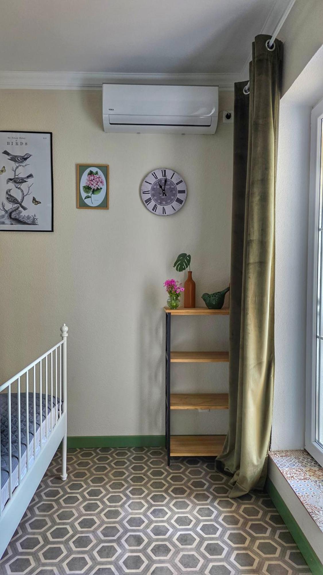 Apartment Mint&Rose Risan Bagian luar foto